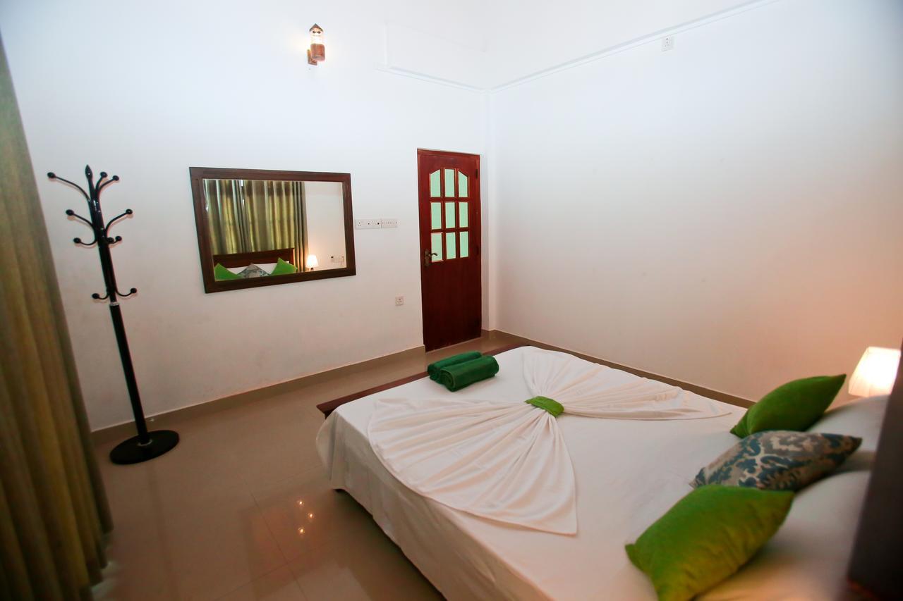 Kandyan Fo Rest Extérieur photo
