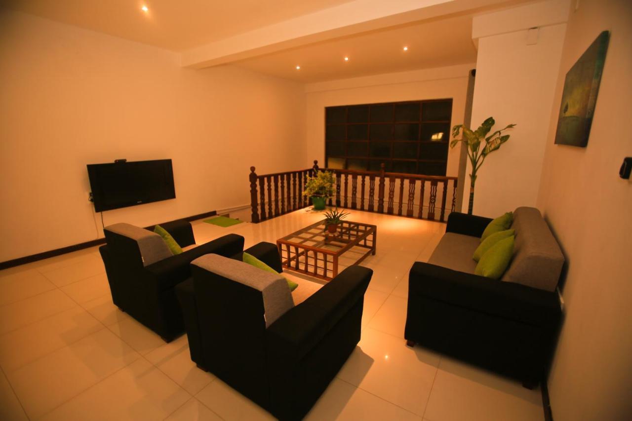Kandyan Fo Rest Extérieur photo