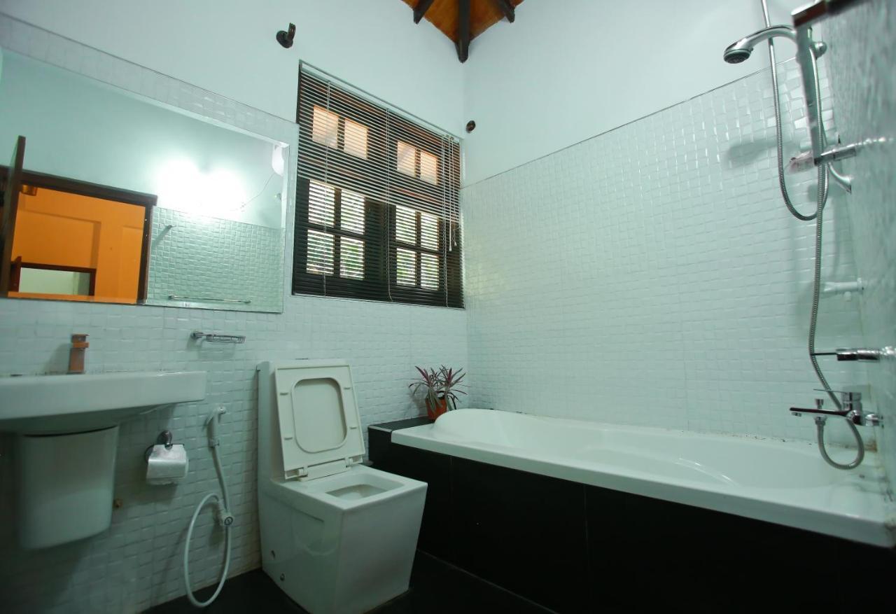Kandyan Fo Rest Extérieur photo