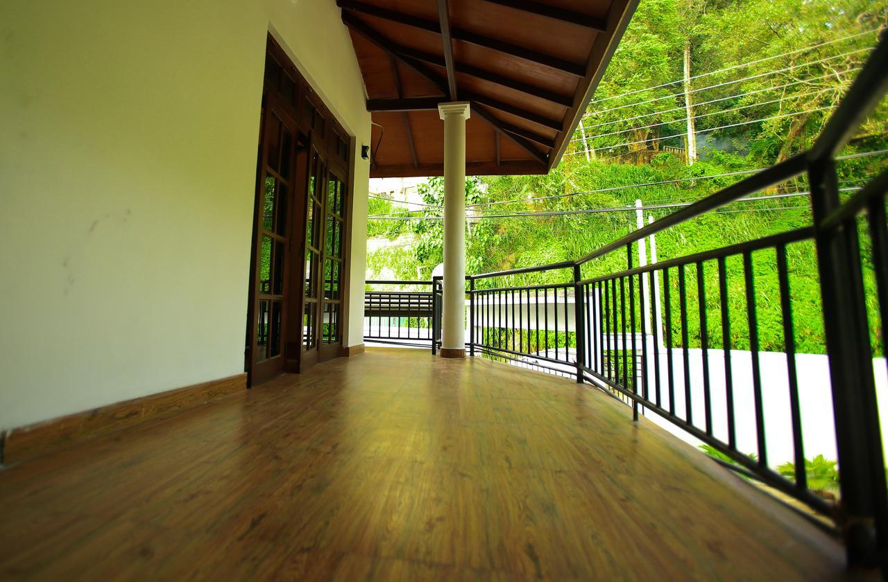 Kandyan Fo Rest Extérieur photo
